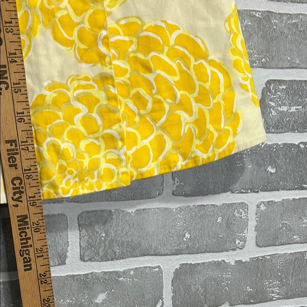 Lesley Evers Yellow and White A-Line Mini Skirt Floral Skirt‎ Women’s Size Small - Picture 6 of 10